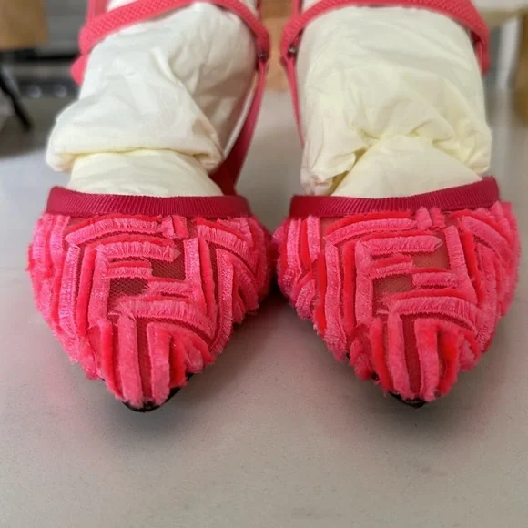 FENDI Colibrì Lite High-heeled pink slingbacks - Picture 10 of 15